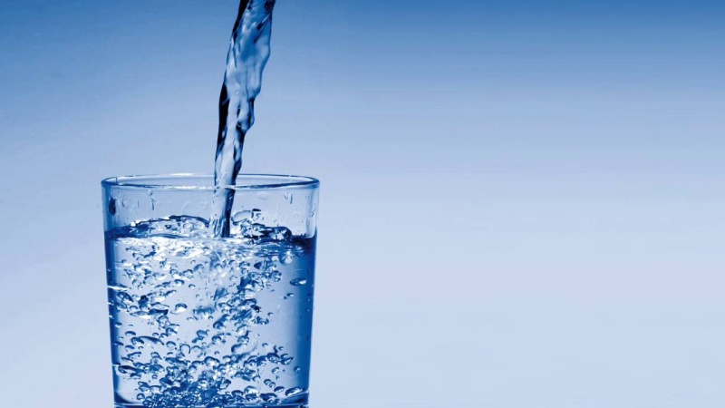 Газированная вода: польза, вред и мифы